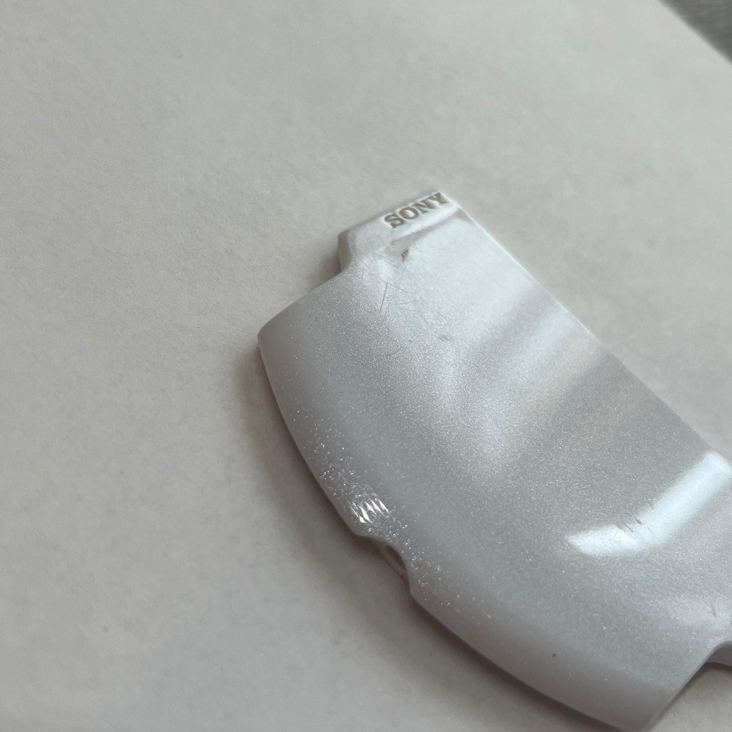 OEM Pearl White Sony PSP 3000 Battery Cover (#11)