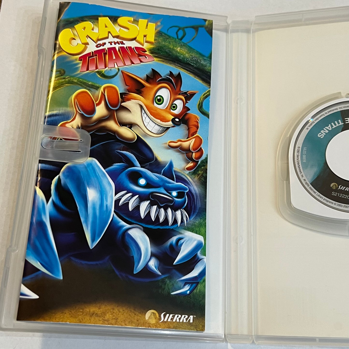 Crash of the Titans (Sony PSP, 2011)