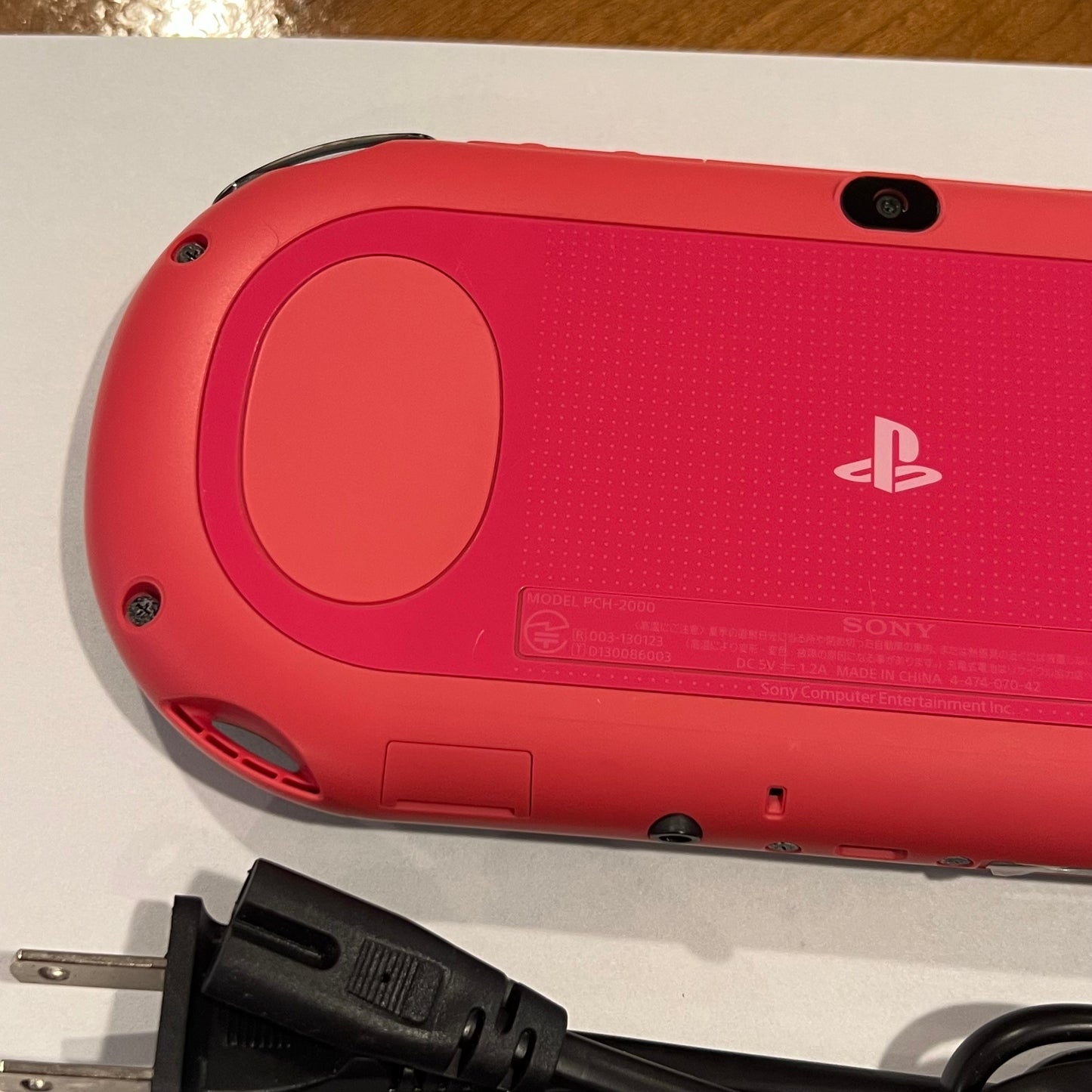 Pink / Black Sony PS Vita 2000