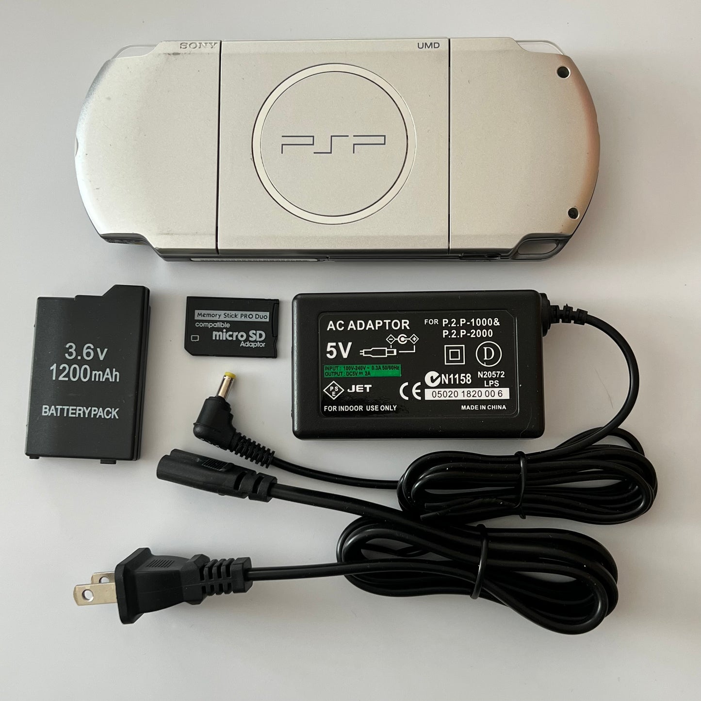 Silver Sony PSP 3000 Bundle