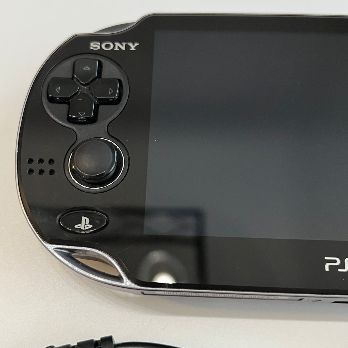 Black Sony PS Vita 1101 System (Vita 1000 series) Excellent Condition