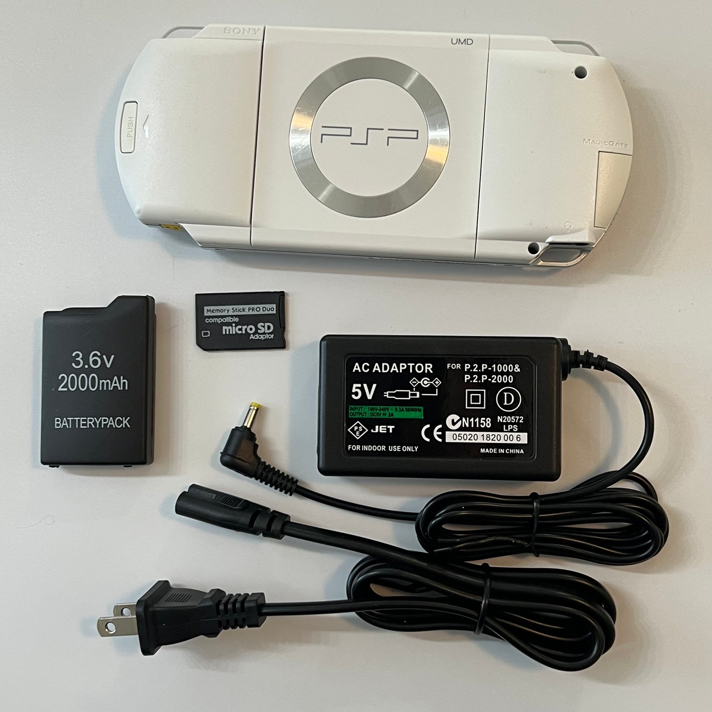 White Sony PSP 1000 Bundle (IPS screen)