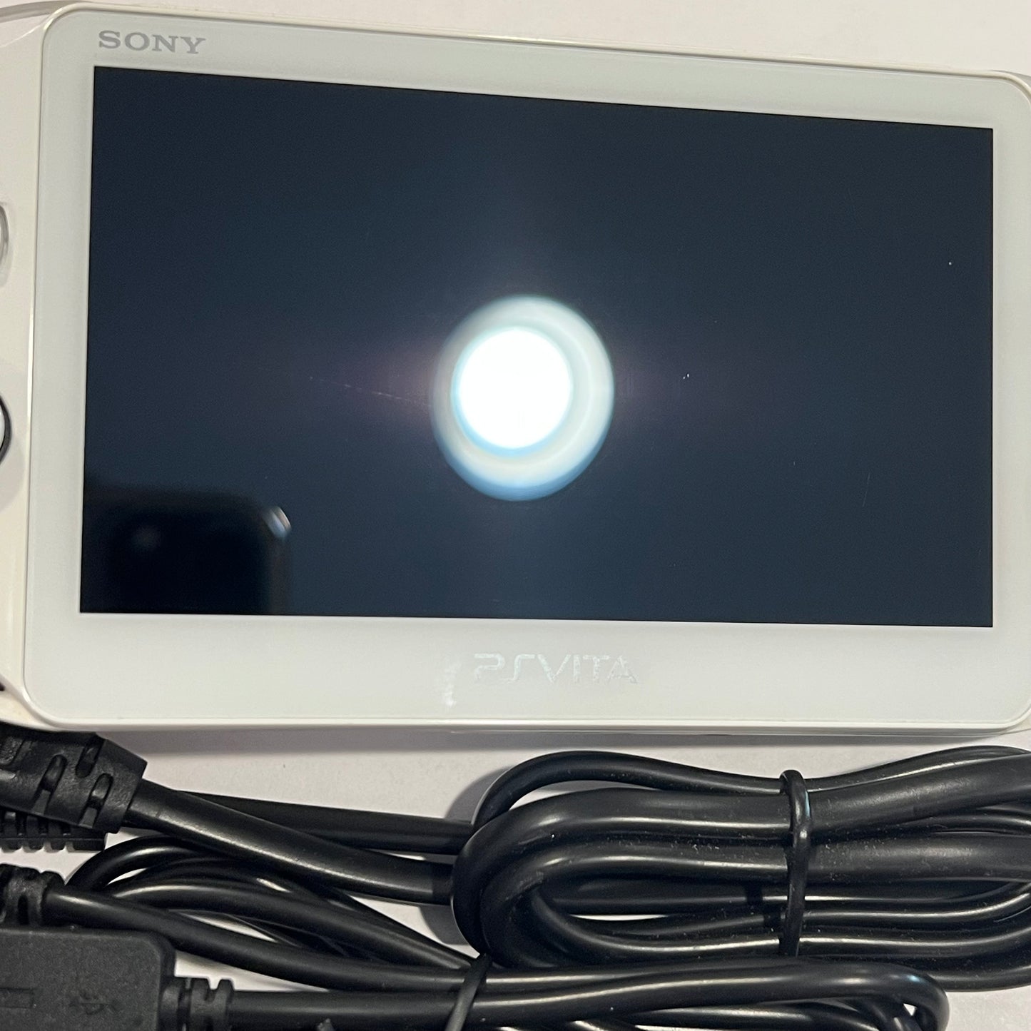 White Sony PS Vita 2000